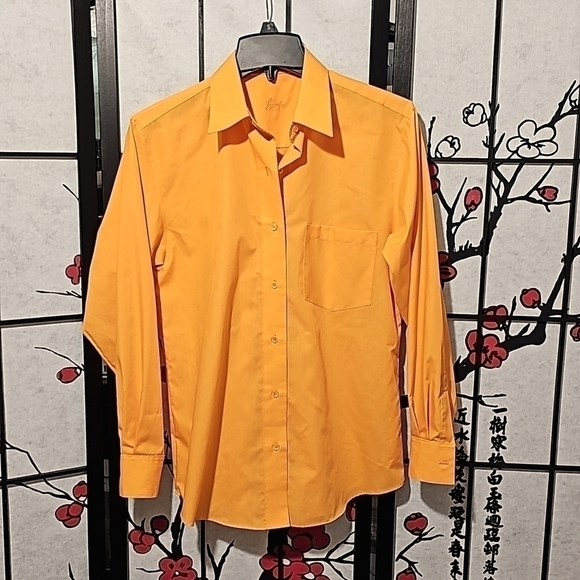 Foxcroft Tops - Foxcroft Wrinkle Free Classic Fit Orange Blouse Button Shirt Size 4‎